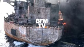 Chine: le naufrage d'un pétrolier cause une importante marée noire