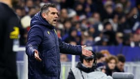 Jocelyn Gourvennec enrage pendant le match de Nantes face à l'OL, le 20 décembre 2023