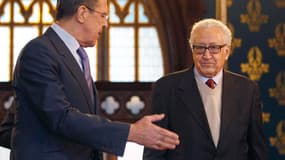 Lakhdar Brahimi (à droite) émissaire de l'Onu et de la Ligue arabe pour la paix en Syrie, a rencontré samedi à Moscou Sergueï Lavrov, ministre russe des Affaires étrangères, pour évoquer des propositions destinées à mettre fin au conflit entre le présiden