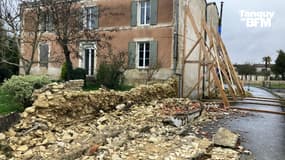 Une maison toujours endommagée à Cram-Chaban (Charente-Maritime), le 7 février 2024, près de huit mois après un séisme.