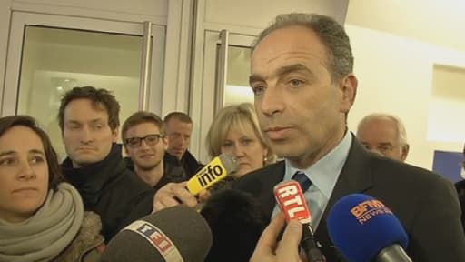 Jean-François Copé a demandé à François Hollande de "venir s'exprimer devant les Français".
