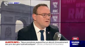 "Les municipales ne doivent pas être reportées"  estime Damien Abad