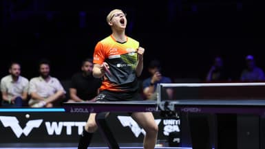 Felix Lebrun exulte lors de sa victoire contre le Japonais Shunsuke Togami (9-11, 11-8, 11-5, 4-11, 11-8), le 5 juillet 2025 au Grand Smash de Las Vegas