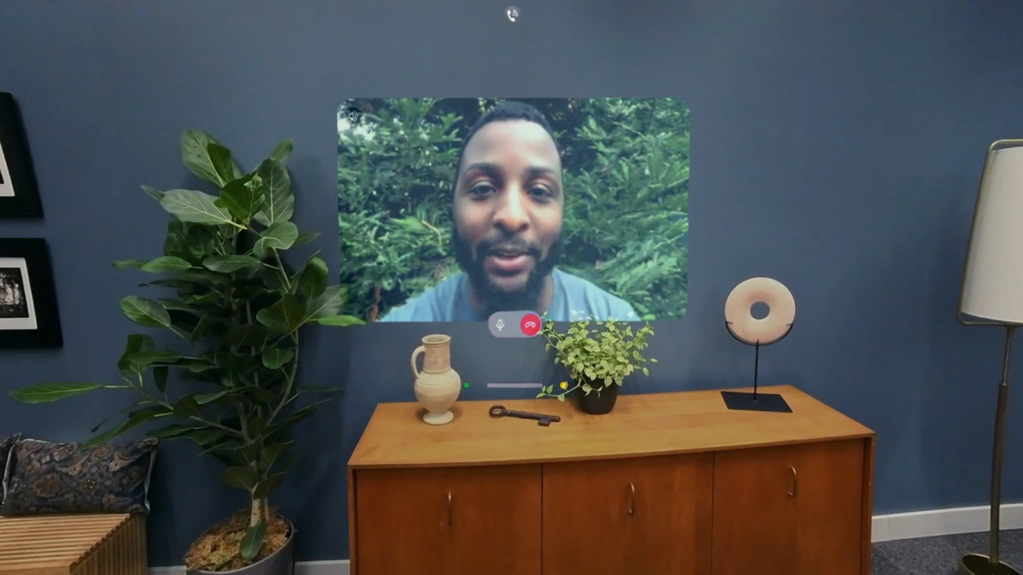 On peut passer un appel vidéo avec les Orion et votre interlocuteur apparaît comme en visio