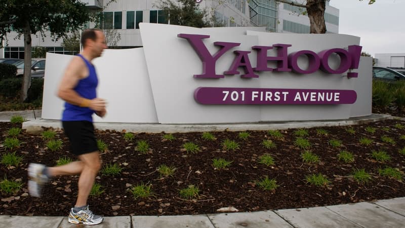 Yahoo va engager un programme de réduction de coûts. 