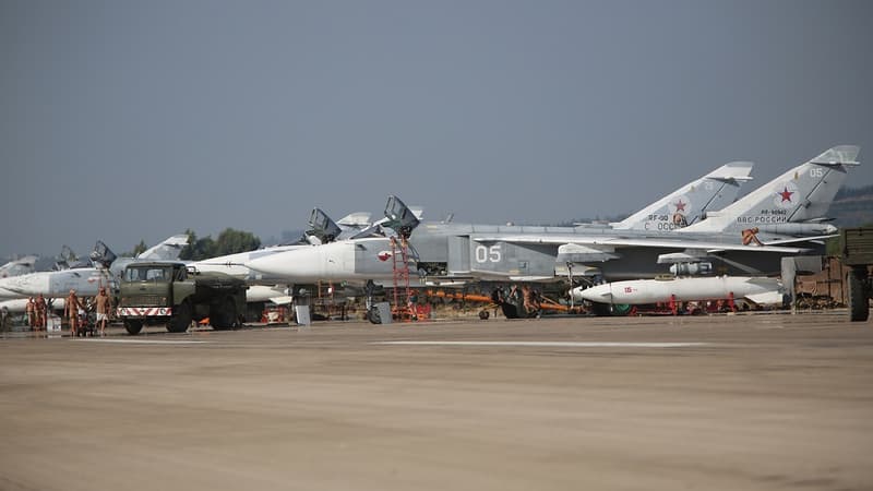 Le pilote russe récupéré par l'intervention militaire russo-syrienne va être transféré sur la base de Hmeimim