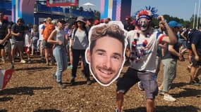 Florian en charge de l'association et de la page Facebook "Supporters de VTT français" lors des JO, le 29 juillet 2024