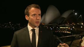 "Vous voulez que je reste chez moi à regarder la TV?" Macron répond sèchement aux critiques de son éloignement pour le 1er mai