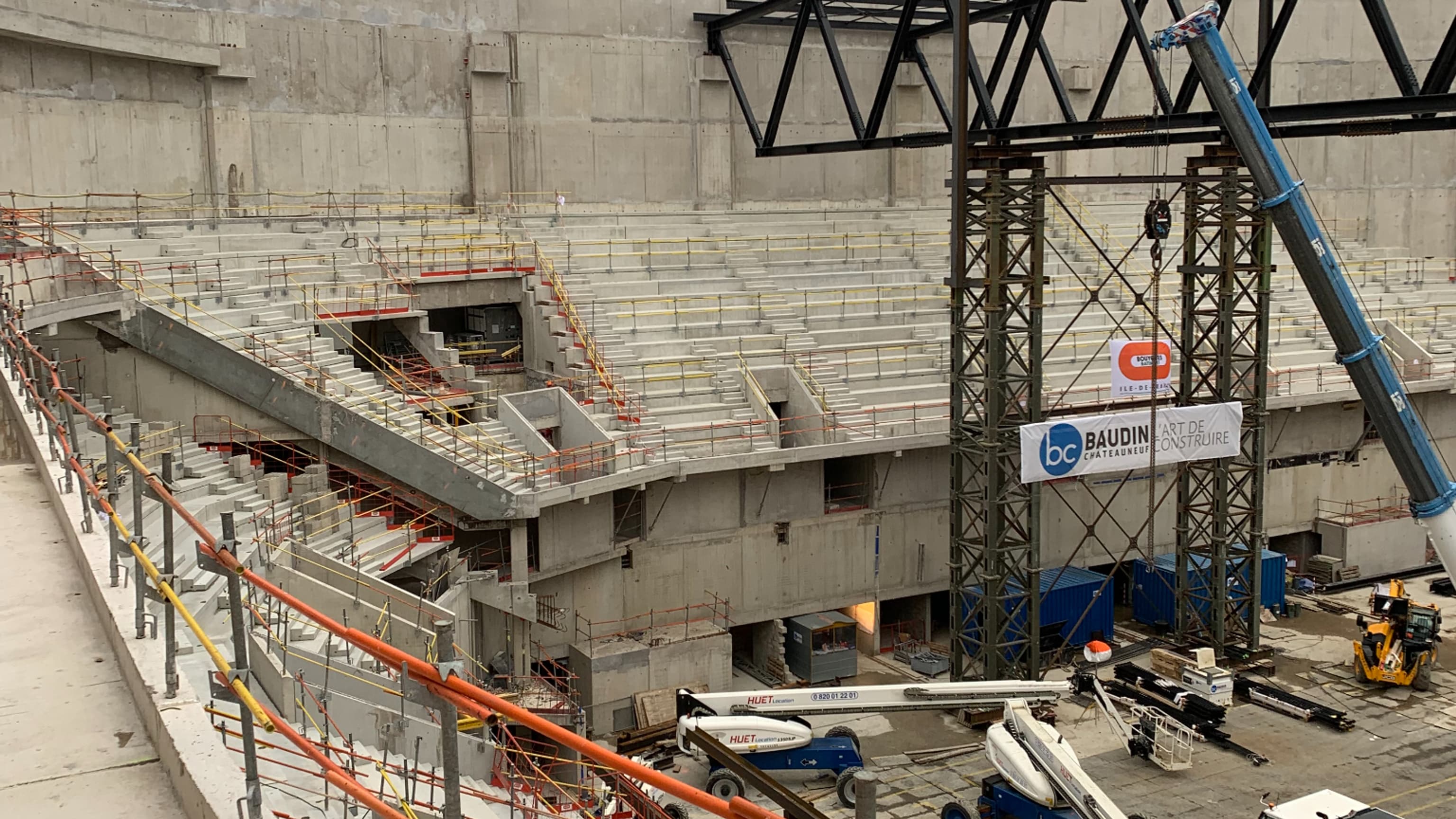 JO 2024: RMC vous fait visiter le chantier de l'Arena de La Chapelle à ...