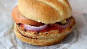 Le burger contient également moins de sel qu'une salade.