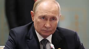 Le président russe Vladimir Poutine au sommet de l'Organisation de coopération de Shanghai.