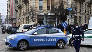 Une voiture de police à Milan, en Italie, le 3 novembre 2020. (Photo d'illustration)