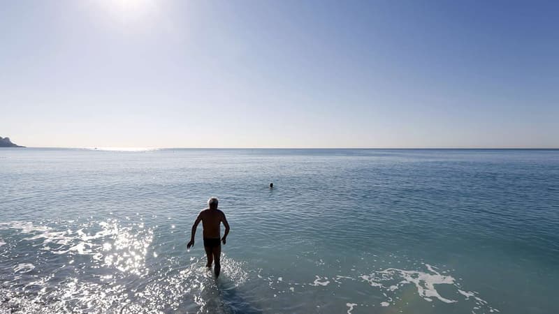 La plage de Nice