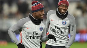 A Lorient, Serge Aurier a mis du temps à quitter sa tenue d'échauffement.