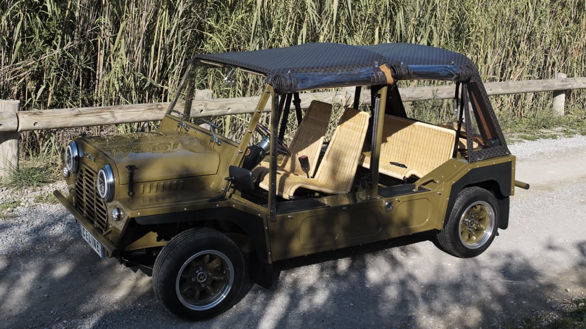 La mini Moke vintage de Celine. La mini Moke vintage de Celine.