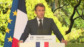 Emmanuel Macron lors d'une conférence de presse à Ajaccio, le 10 septembre 2020.