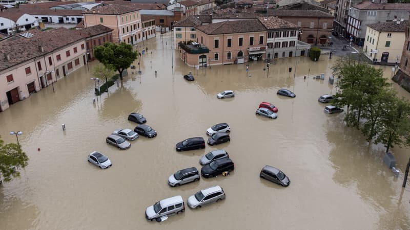 Inondations en Italie: au moins 15 morts, la France envoie 40 militaires de la sécurité civile