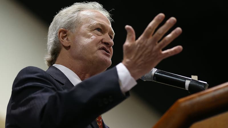 Lincoln Chafee, l'un des adversaires d'Hillary Clinton pour l'investiture démocrate en vue des élections présidentielles américaines de 2016, a fait une proposition aussi étonnante que détonante: que les Etats-Unis adoptent le système métrique.