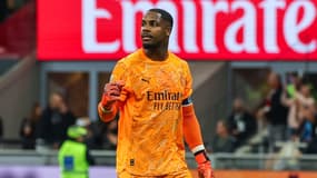 Mike Maignan avec l'AC Milan en Serie A, le 28 septembre 2025