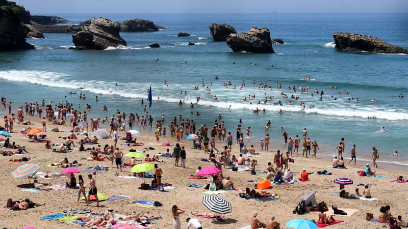 La plage de Biarritz.