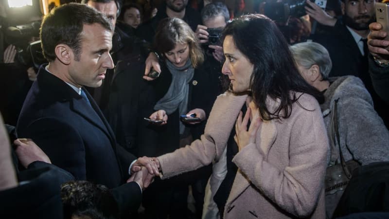 Emmanuel Macron a rencontré la femme d'Yvan Colonna lors de son déplacement en Corse le 6 février 2018.