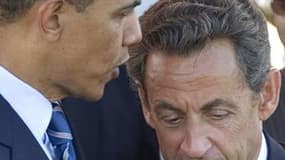 Barack Obama et Nicolas Sarkozy sont convenus mardi de poursuivre leur effort militaire en Libye tant que Mouammar Kadhadi et ses proches n'auront pas rendu les armes. Les rebelles ont pris mardi le QG de Kadhafi, mais ce dernier restait pour l'instant in