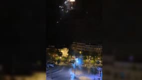 Des feux d'artifice tirés depuis la place Jean-Jaurès à Marseille, du 7 au 9 avril 2024.