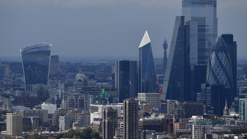 Royaume-Uni: le régulateur confirme la fin du plafonnement des bonus dans les banques pour relancer la City