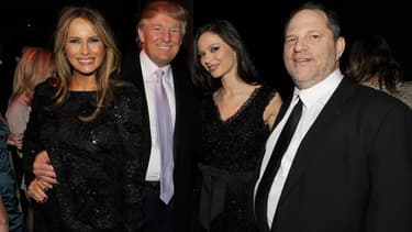 Donald Trump et Melania Trump au côté de Harvey Weinstein et de son épouse Georgina Chapman, à New York, lors d'une soirée en décembre 2009.