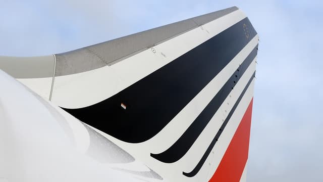 La direction d'Air France a remis le projet aux syndicats.
