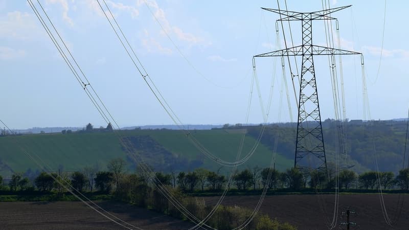 Après 11 ans d'ouverture du marché de détail à la concurrence, huit clients sur dix sont restés au tarif d'électricité réglementé avec EDF.