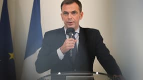 Le ministre de la Santé Olivier Véran ce jeudi.