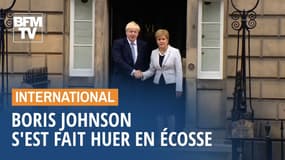 Copieusement hué, Boris Johnson a reçu un accueil glacial lors de sa première visite officielle en Écosse
