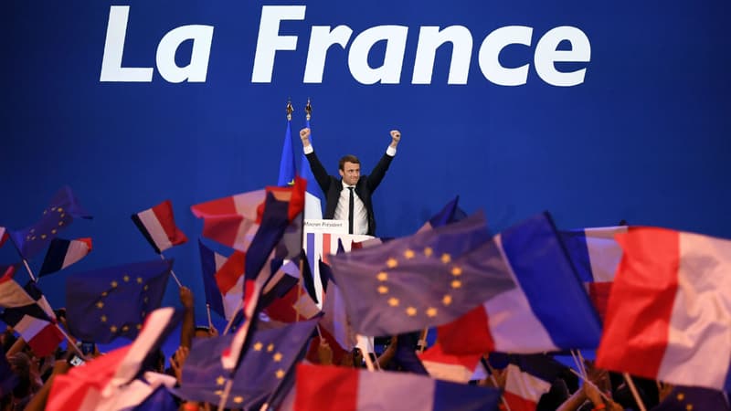 Emmanuel Macron le 23 avril 2017 à Paris, au Parc des expositions de la porte de Versailles