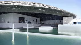 Le Louvre Abu Dhabi, musée construit sur l'île de Saadiyat aux Emirats arabes unis. Il sera inauguré le 8 novembre 2017