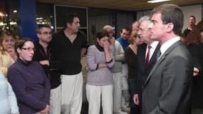 Manuel Valls a rendu une visite surprise et aux aurores aux salariés de l'abattoir de Gad dans le Morbihan.