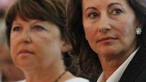 Martine Aubry et Ségolène Royal ont minimisé les remous internes sur les futures primaires présidentielles du Parti socialiste et rappelé à l'ordre certains de ses membres après les déclarations de Malek Boutih. /Photo prise le 29 août 2010/REUTERS/Stépha
