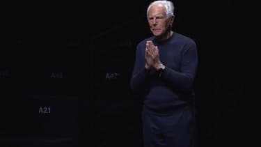 Giorgio Armani à l'issue de son défilé automne-hiver 2020/21