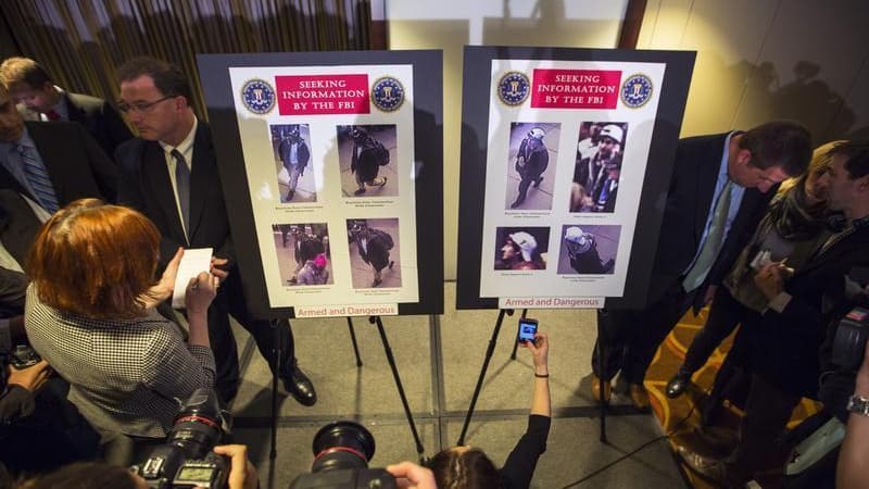 Lors de la présentation des photos des suspects du double attentat de Boston, jeudi dernier, avant que les autorités ne découvrent leur identité. Selon des sources proches de l'enquête, le nom de l'un des suspects, Tamerlan Tsarnaev, figurait sur une list