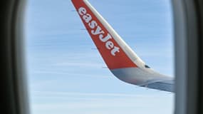 A bord d'un avion Easyjet survolant le nord de la France, le 13 octobre 2019