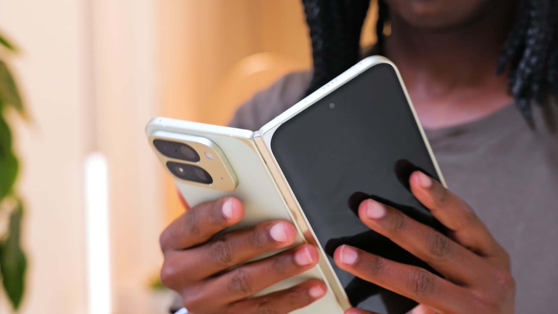 Le Pixel 10 Pro Fold ne change pas au niveau de la photo.