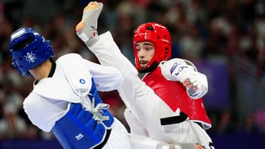 Le Français Souleyman Alaphilippe face à l'Egyptien Ahmed Nassar en taekwondo, JO de Paris 2024, 8 août 2024