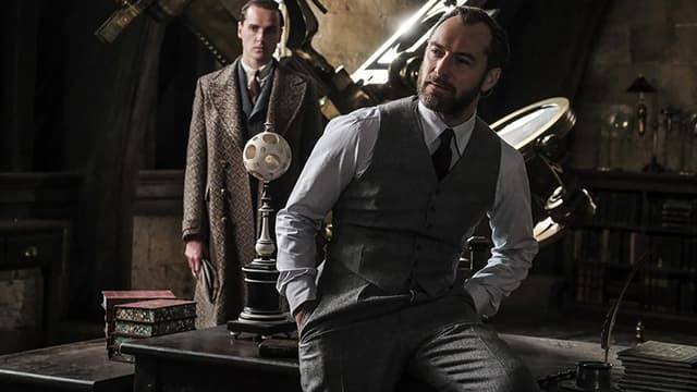 Jude Law incarne Dumbledore dans "Les Animaux fantastiques: les crimes de Grindelwald".