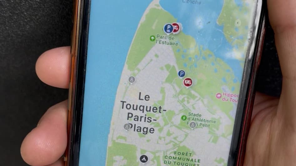 L'utilisation de l'application park4night pour trouver une aire de stationnement au Touquet. L'utilisation de l'application park4night pour trouver une aire de stationnement au Touquet.