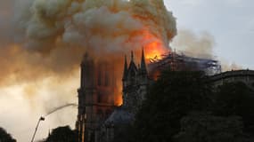 Une épaisse fumée s'est dégagée lors de l'incendie de Notre-Dame de Paris