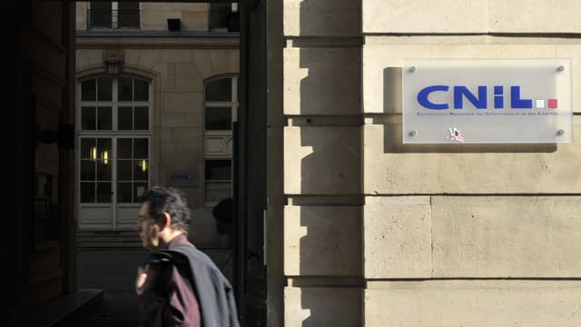 La CNIL s'est opposée à une expérimentation de reconnaissance faciale dans deux lycées du Sud de la France. 