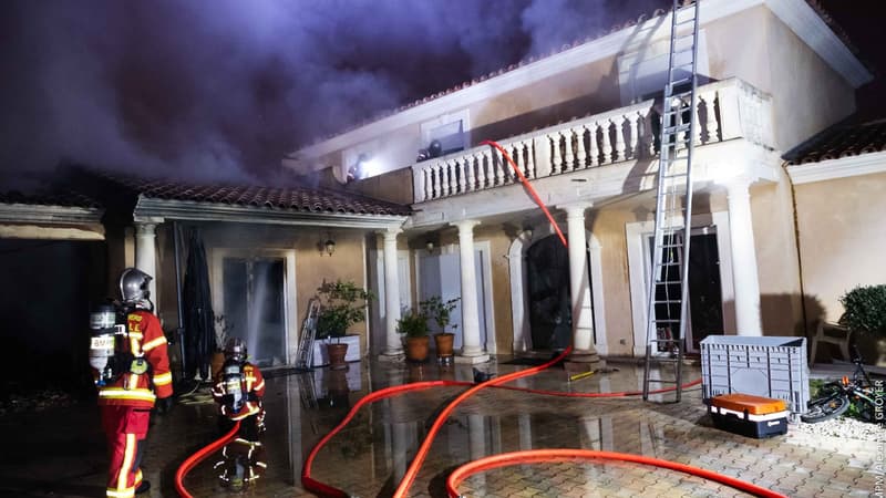 Les Marins-Pompiers sont intervenus mercredi soir pour un feu de villa, impasse du Maroc, dans le 12e arrondissement de Marseille.