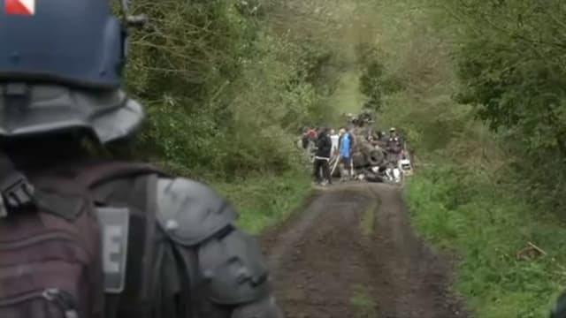 Charge massive des gendarmes ce mercredi après-midi pour repousser les zadistes et leurs soutiens.