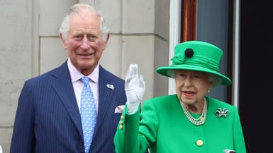 Les ours Paddington pour Elizabeth II donnés à une association