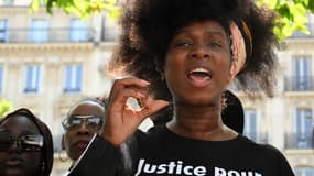 Assa Traoré, soeur d'Adama Traoré, place de la République à Paris, le 8 juillet 2023